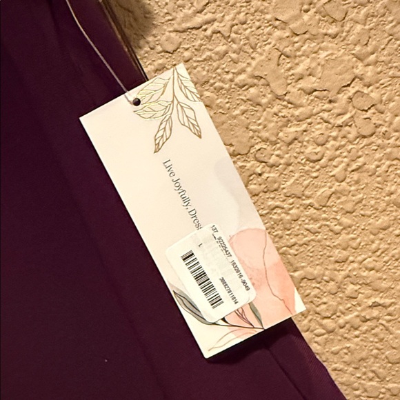 NWT joie de vivre Plum Button-Up Blouse. Large. Button roll sleeves. Soft. - Picture 3 of 10